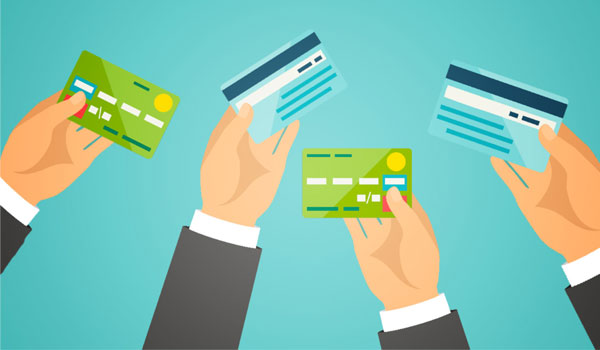 Thẻ tín dụng là lựa chọn của đông đảo người tiêu dùng, có lợi ích lớn trong việc mua sắm và thanh toán. 