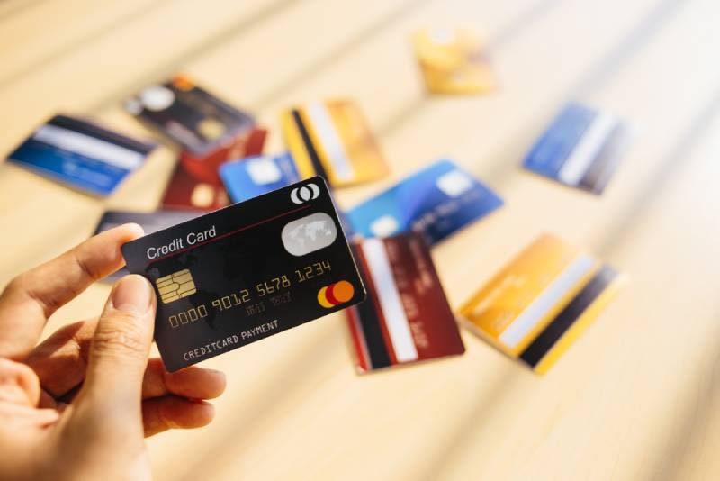 Sử dụng thẻ tín dụng thông minh để phát huy tối đa lợi ích của nó.